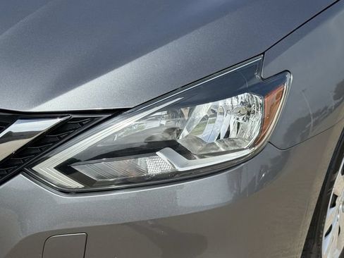 Used 2019 Nissan Sentra S FWD image 7