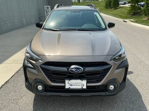 Certified 2024 Subaru Outback Premium w/ Popular Package #1A AWD/4WD image 9