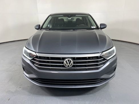 Used 2021 Volkswagen Jetta SEL image 2