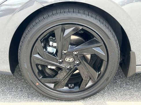 New 2026 Hyundai Elantra SEL Sport Premium FWD image 33