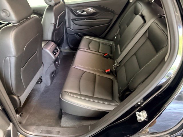 Used 2024 GMC Terrain SLT w/ Elevation Edition FWD image 34