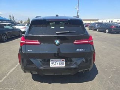 Used 2025 BMW X3 xDrive30i AWD/4WD image 9