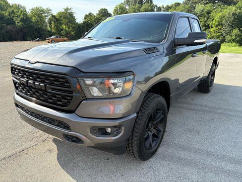 Used 2022 RAM 1500 Big Horn w/ Night Edition AWD/4WD image 8