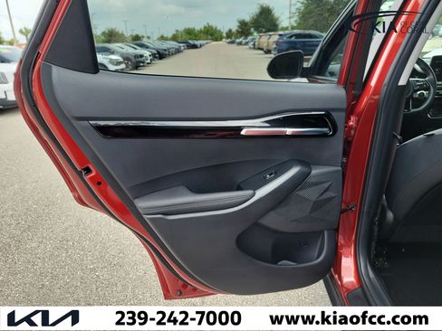 Certified 2022 Kia Seltos SX AWD/4WD image 14