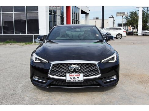 Used 2022 INFINITI Q60 3.0t Luxe w/ Essential Package image 2