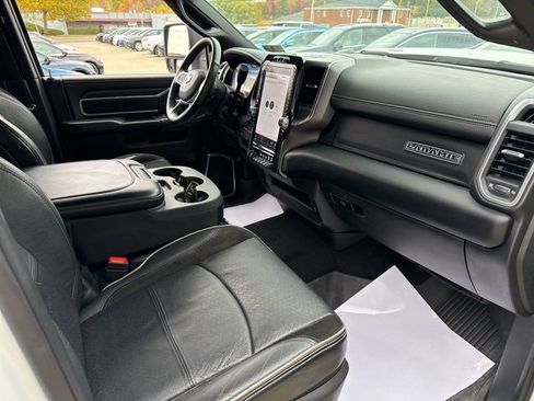 Used 2024 RAM 3500 Laramie w/ Night Edition image 44