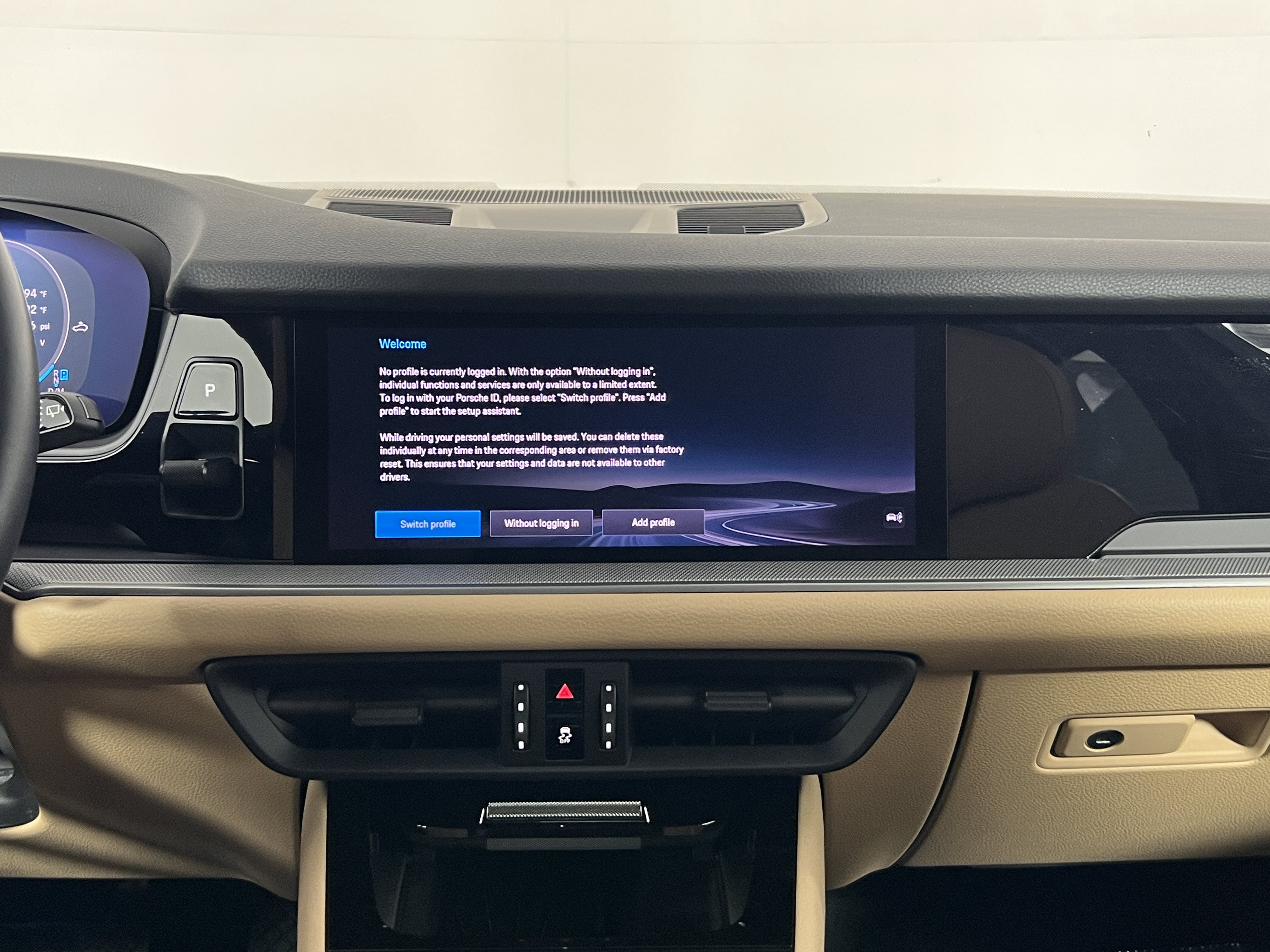 Certified 2026 Porsche Cayenne AWD/4WD image 19