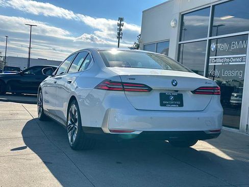 Certified 2024 BMW 540i xDrive 540i xDrive Sedan w/ Premium Package image 9