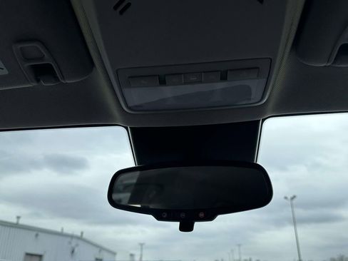 Used 2022 Buick Encore Preferred w/ Safety Package image 28