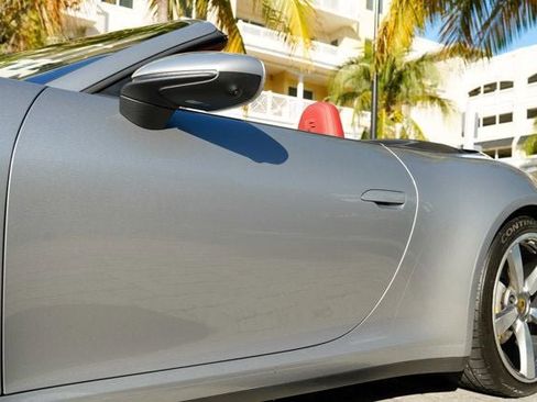 Used 2021 Porsche 911 Carrera image 17