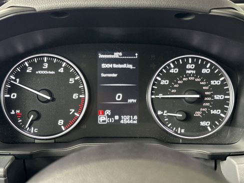 Certified 2025 Subaru Crosstrek 2.5i Premium AWD/4WD image 24