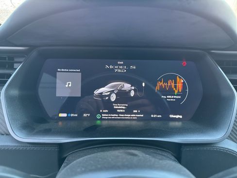 Used 2018 Tesla Model S 100D image 10