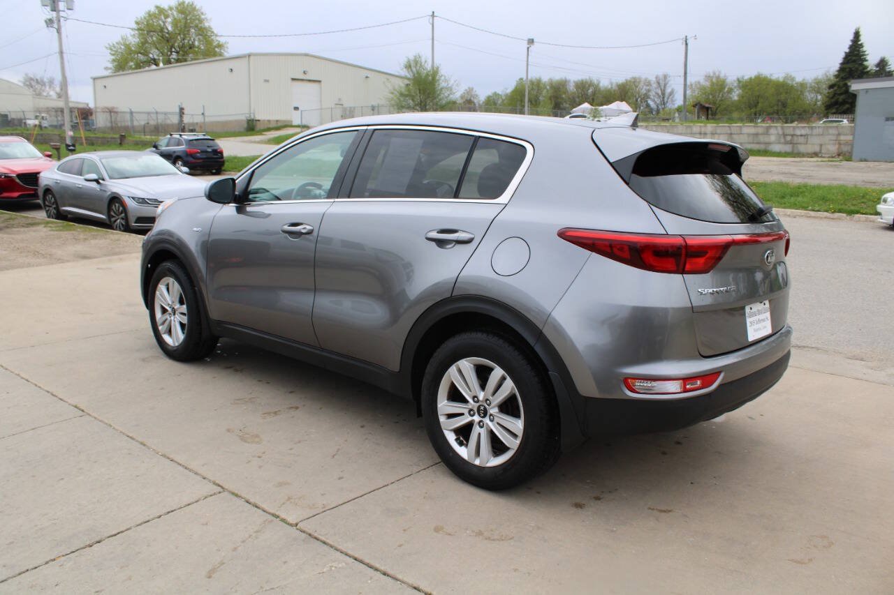 Used 2018 Kia Sportage LX AWD/4WD image 6