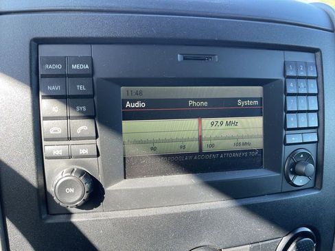 Used 2016 Mercedes-Benz Sprinter 3500 image 5