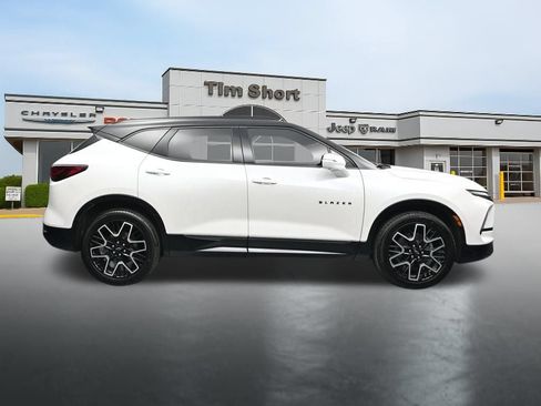 Used 2023 Chevrolet Blazer RS w/ Driver Confidence II Package AWD/4WD image 6
