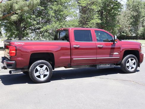 Used 2016 Chevrolet Silverado 2500 High Country w/ Duramax Plus Package AWD/4WD image 4