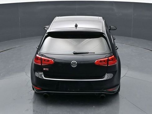 Used 2016 Volkswagen Golf 4-Door image 31