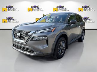 Used 2021 Nissan Rogue S video 1