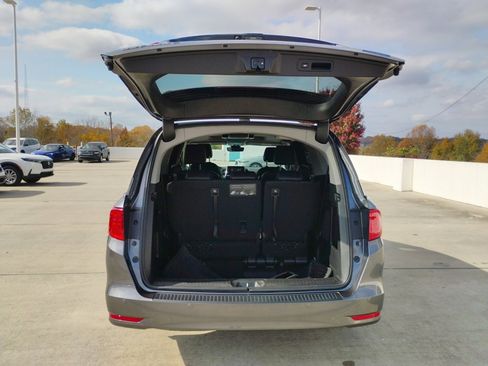 Certified 2024 Honda Odyssey Touring image 14