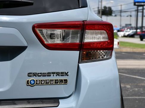 Used 2019 Subaru Crosstrek 2.0i Limited w/ Moonroof Package AWD/4WD image 9