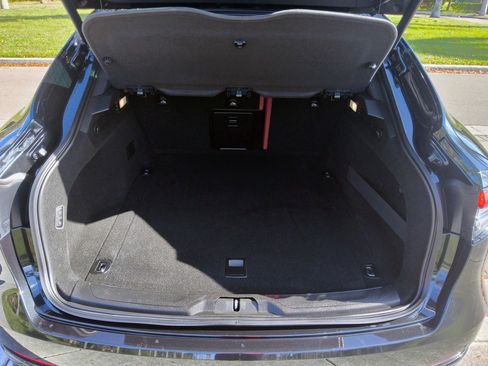 Used 2023 Maserati Levante GT image 52