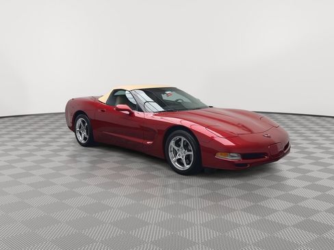 Used 1999 Chevrolet Corvette Convertible w/ Memory Pkg RWD image 22