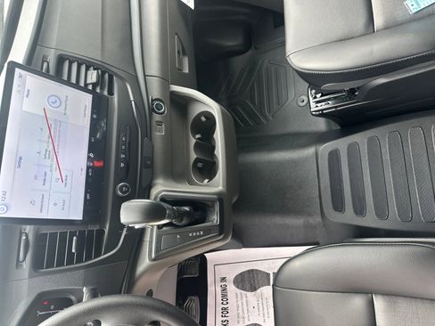 New 2026 Ford Transit 250 148 Medium Roof w/ Load Area Protection Package image 23