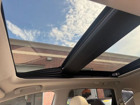Used 2015 Nissan Murano SL w/ SL Technology Package FWD image 23