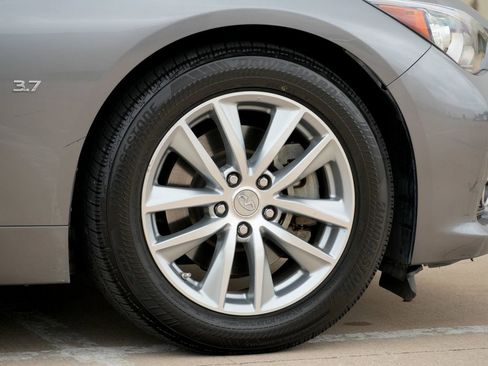 Used 2015 INFINITI Q50 Premium w/ Navigation Package RWD image 30