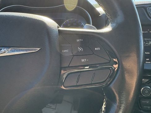 Used 2022 Chrysler 300 S RWD image 46