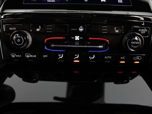 New 2026 Jeep Grand Cherokee L 4WD image 6
