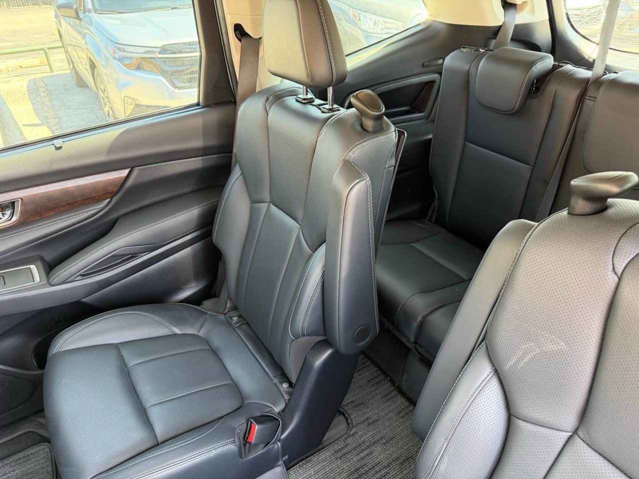 Used 2025 Subaru Ascent Touring AWD/4WD image 13