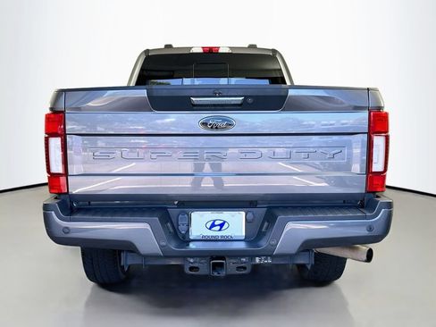 Used 2022 Ford F250 Lariat w/ Black Appearance Package AWD/4WD image 6