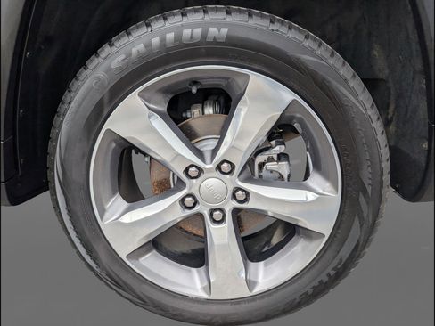 Used 2022 Jeep Grand Cherokee Limited RWD image 24