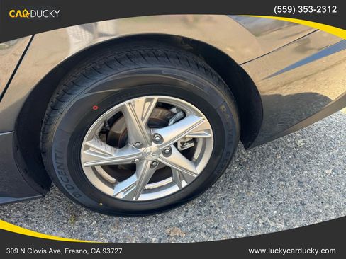 Used 2020 Hyundai Sonata SE w/ Cargo Package image 26