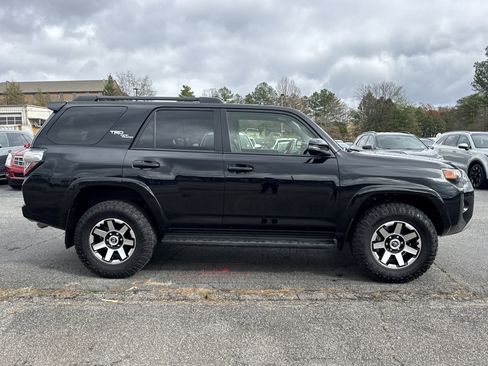 Used 2021 Toyota 4Runner TRD Off-Road Premium image 8