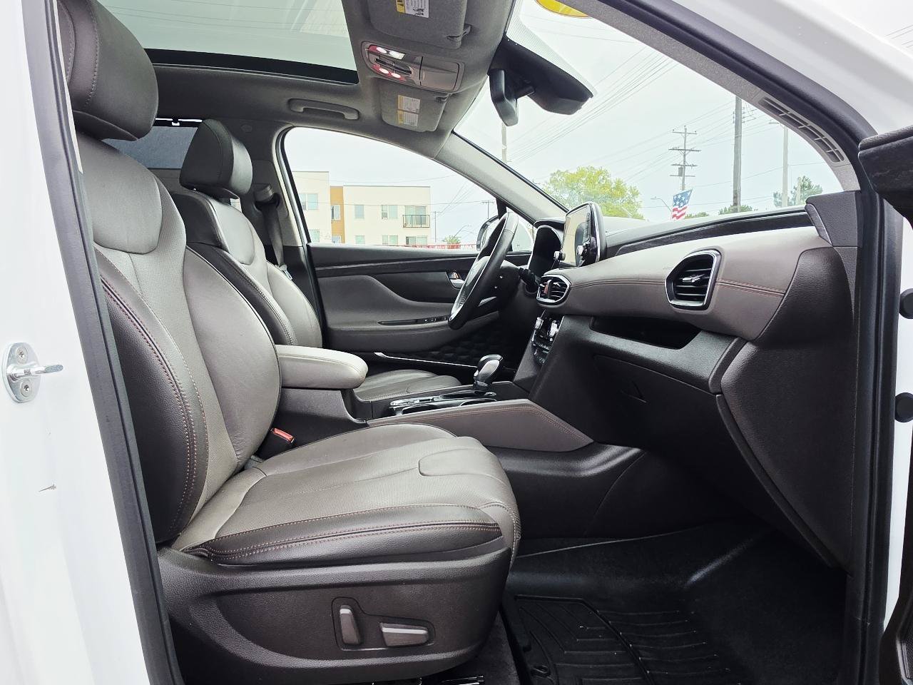 Used 2020 Hyundai Santa Fe Limited w/ Cargo Package AWD/4WD image 19