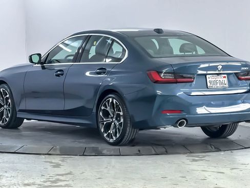 Used 2025 BMW 330i 330i w/ Premium Package image 6
