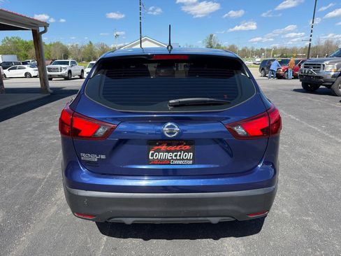 Used 2019 Nissan Rogue Sport S w/ Appearance Package image 5