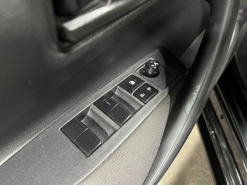 Used 2023 Toyota Corolla LE FWD image 20