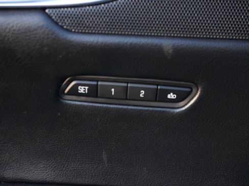 Used 2019 Cadillac XT5 Luxury image 44