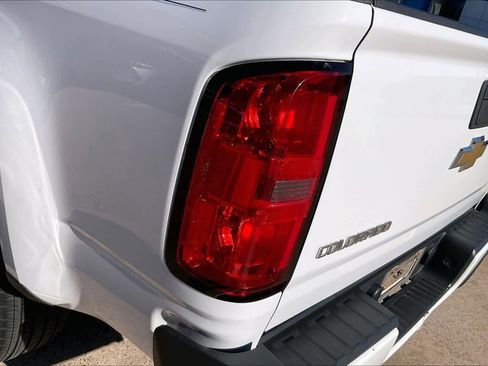 Used 2020 Chevrolet Colorado W/T w/ WT Convenience Package image 27
