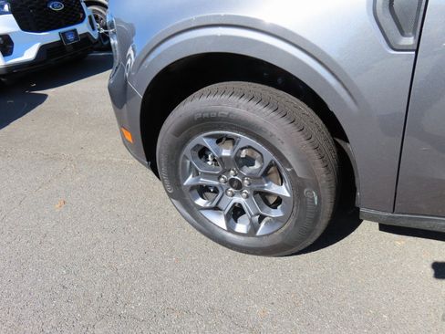 New 2025 Ford Maverick XLT w/ XLT Luxury Package image 7