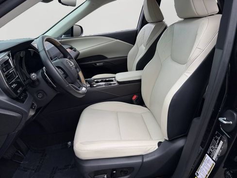 Certified 2023 Lexus RX 350 Premium w/ Accessory Package AWD/4WD image 15