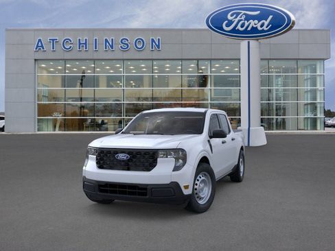 New 2025 Ford Maverick XL image 2