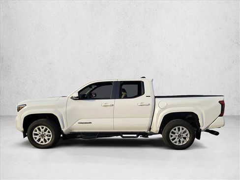 Used 2024 Toyota Tacoma SR5 image 8