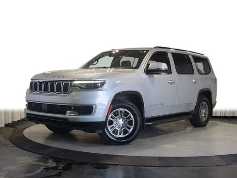 Used 2022 Jeep Wagoneer Series I w/ Convenience Group I AWD/4WD image 1