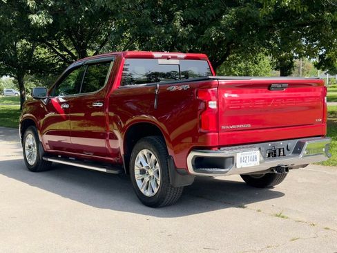 Used 2019 Chevrolet Silverado 1500 LTZ w/ LTZ Premium Package AWD/4WD image 5
