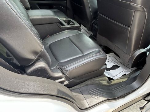 Used 2014 Ford Explorer Sport AWD/4WD image 11