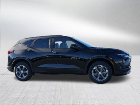 New 2026 Chevrolet Blazer LT image 2